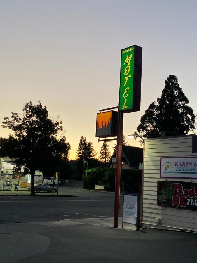 Johnston'S Motel Garberville Exterior photo